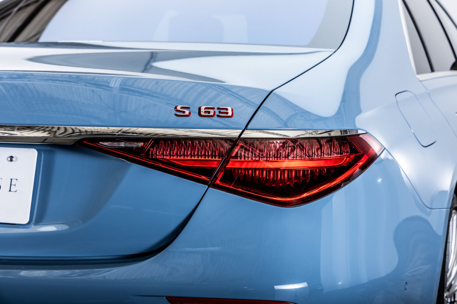 Sクラス S63 Eパフォーマンス 4WD