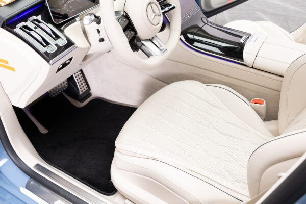 Sクラス S63 Eパフォーマンス 4WD