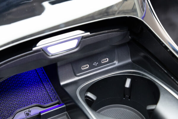 Sクラス S63 Eパフォーマンス 4WD