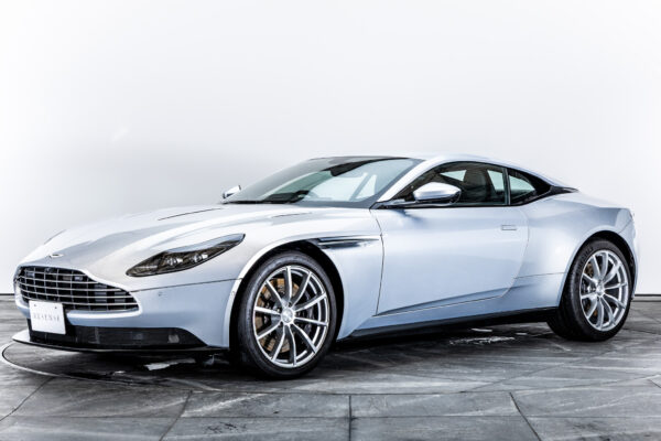 DB11 AMR