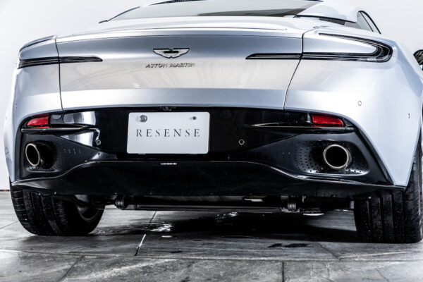 DB11 AMR