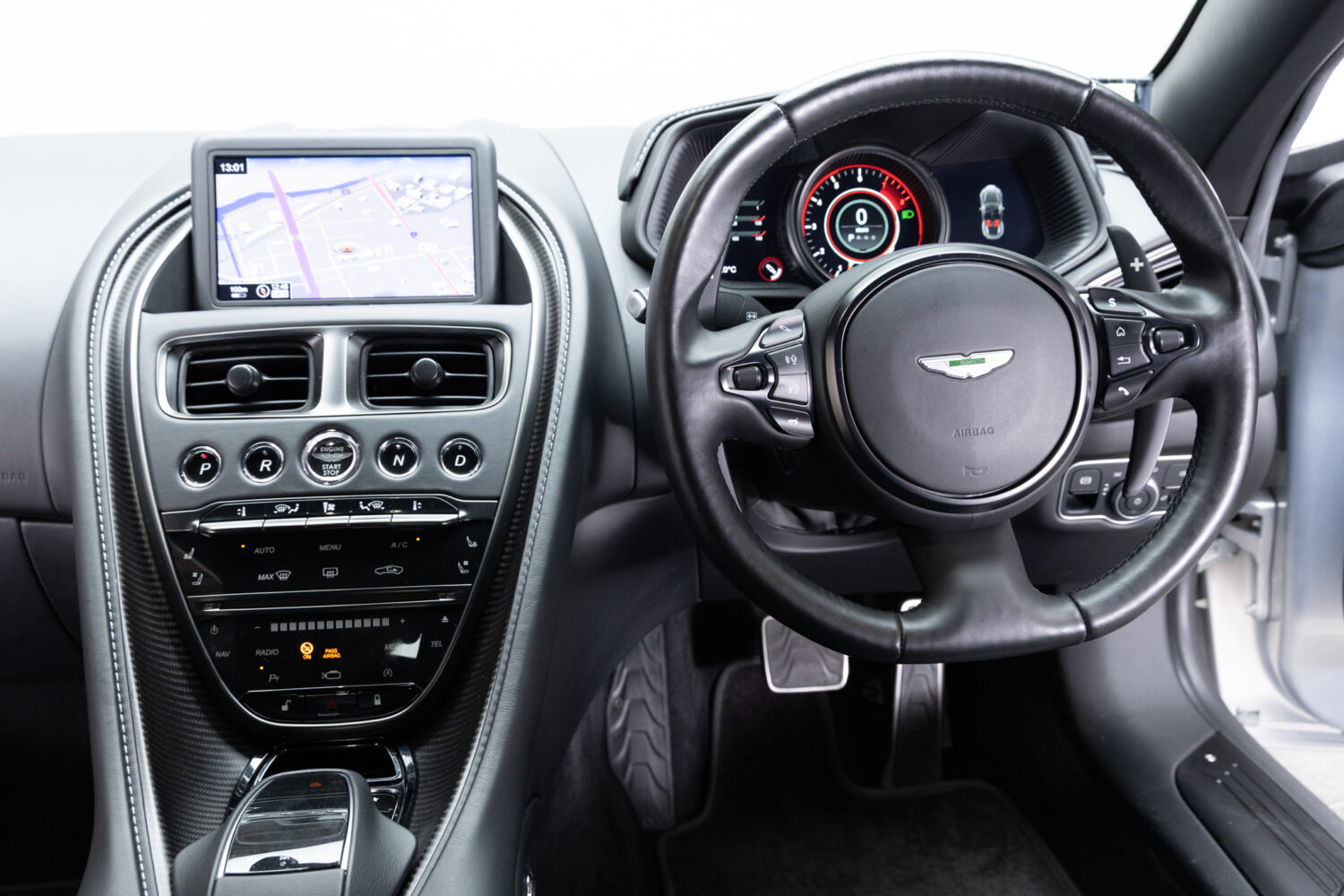 DB11 AMR