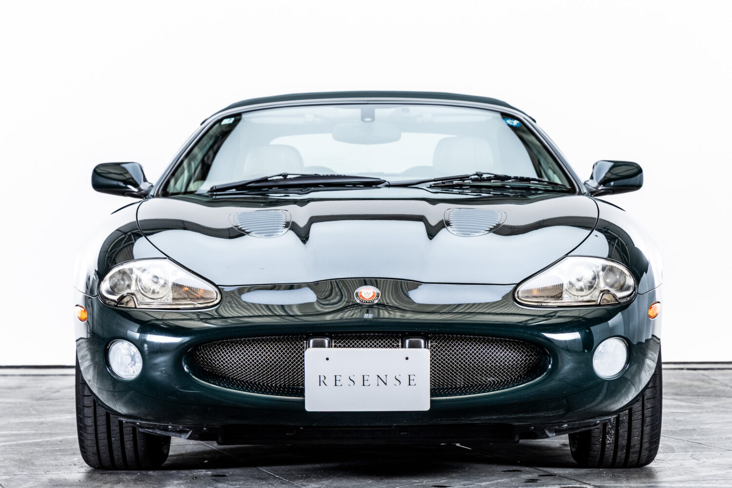 XKコンバーチブル XKR