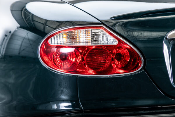 XKコンバーチブル XKR