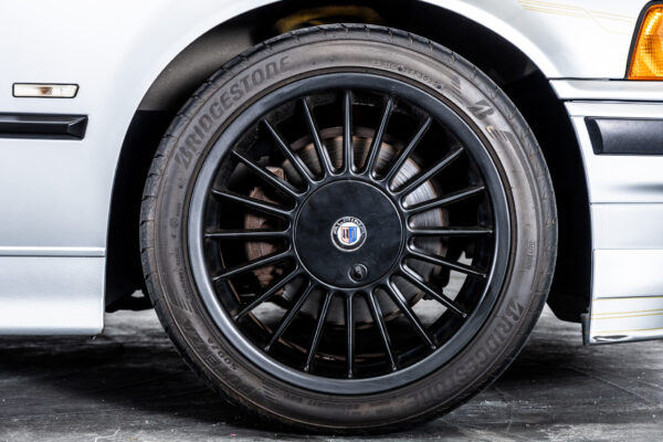 B6ツーリング 2.8