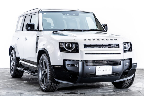ディフェンダー 110 XダイナミックSE 2.0L P300 4WD