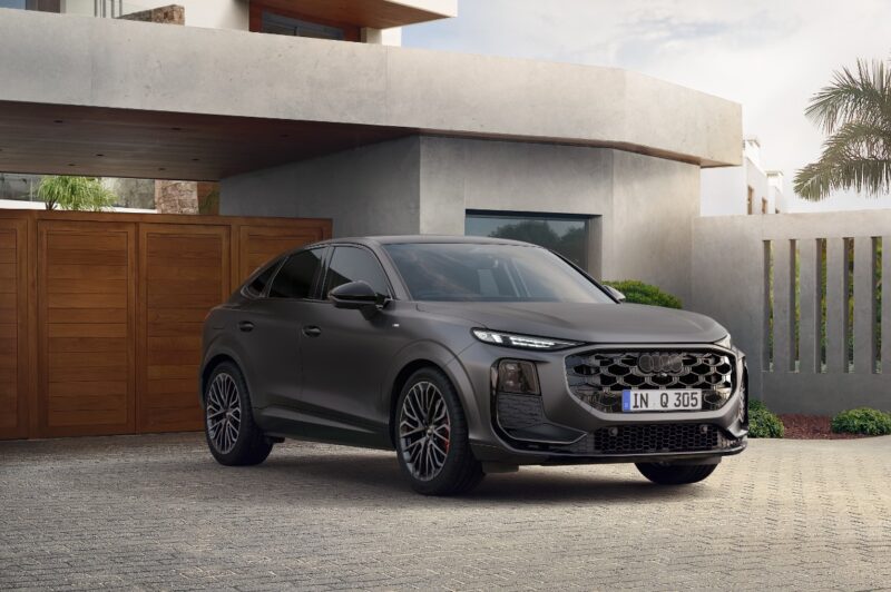 フルモデルチェンジ　アウディQ3シリーズ　マットやローンチエディションも登場