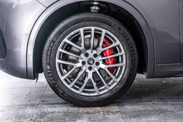 グレカーレ GT 4WD