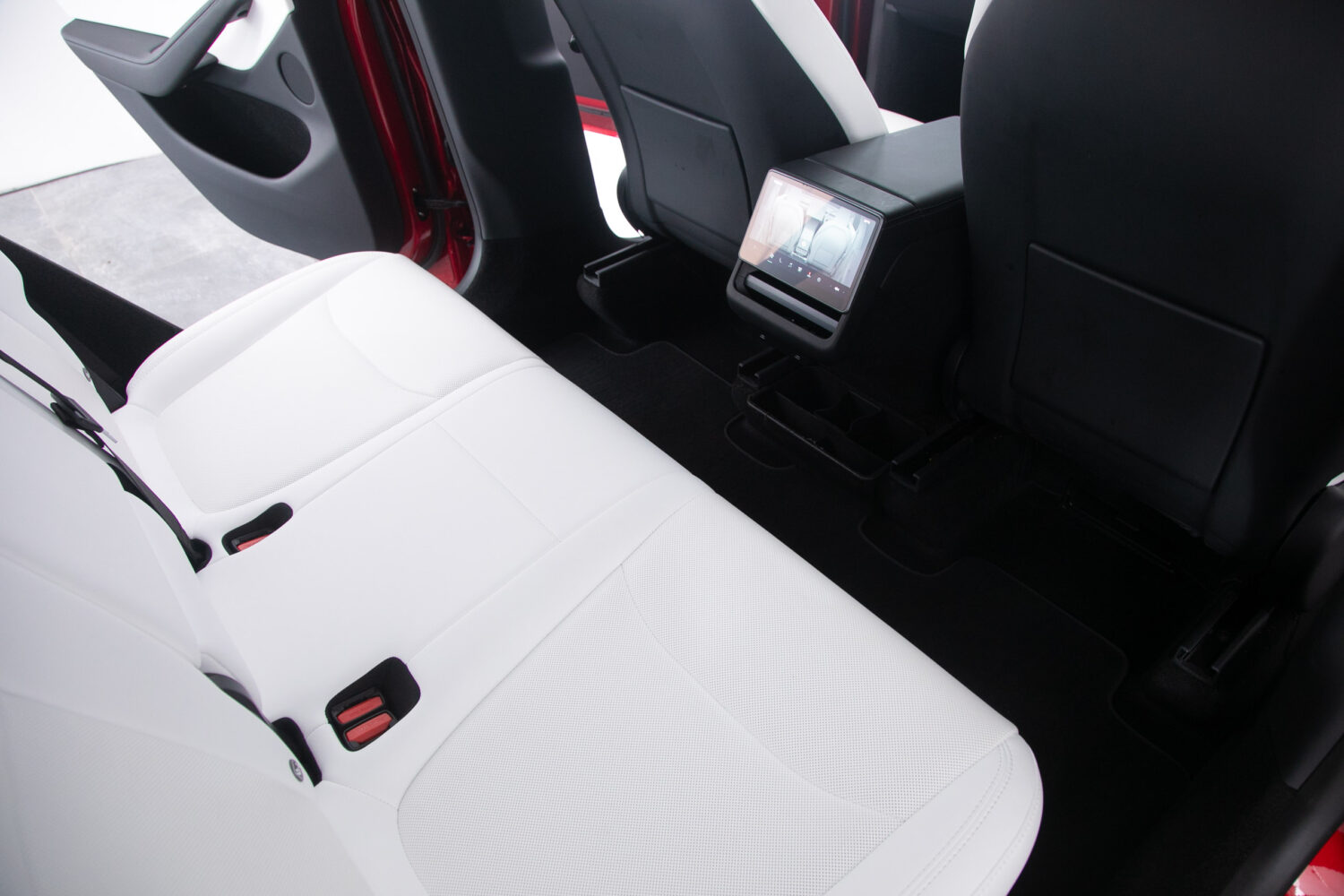 モデルY LAUNCH SERIES デュアルモーター AWD ロングレンジ 4WD