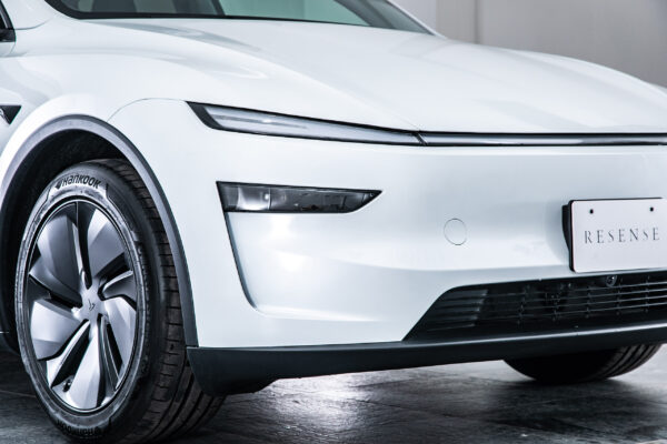 モデルY RWD