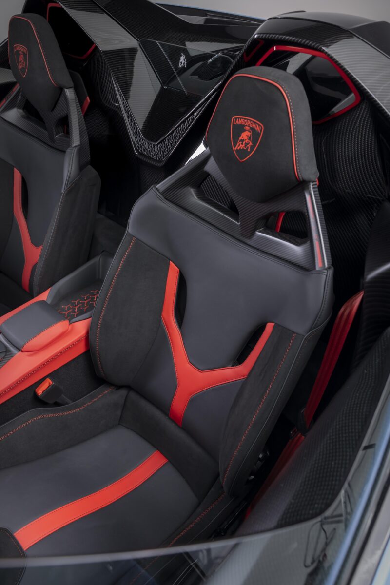 限定15台　最新のFew Offモデル　ランボルギーニ・フェノメノ・ロードスター