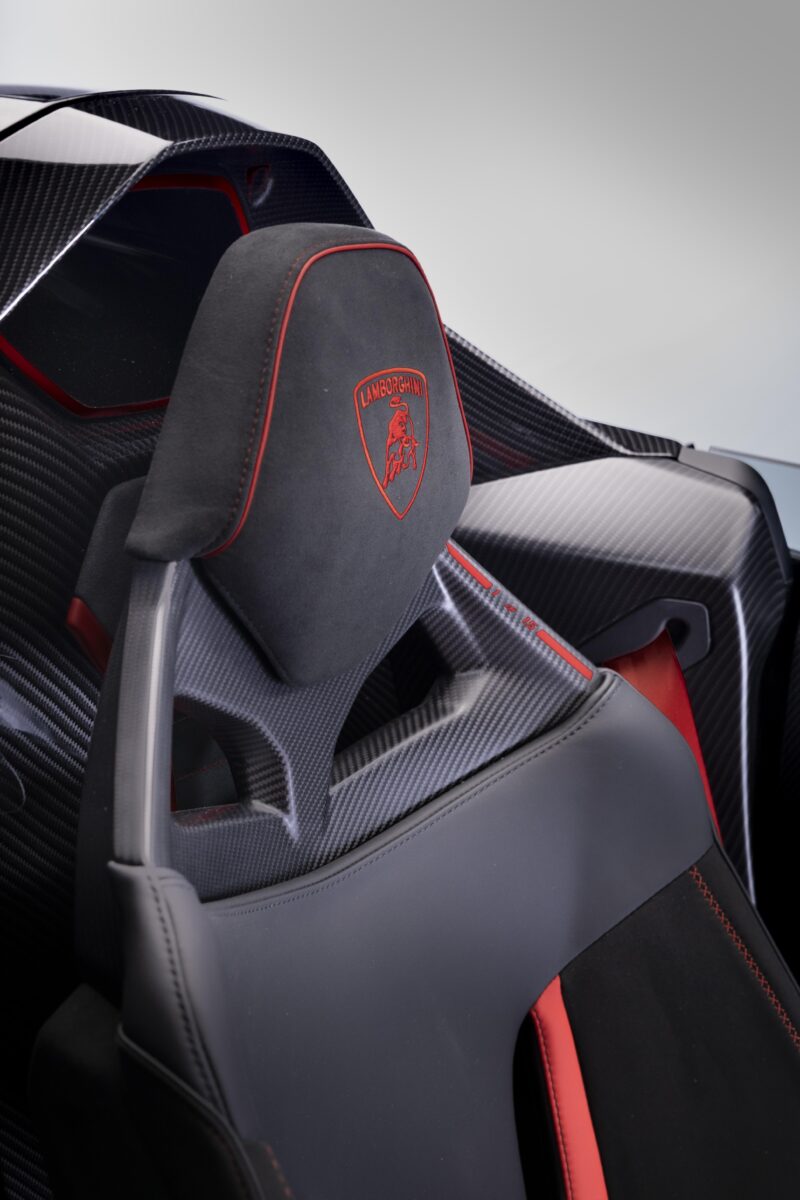 限定15台　最新のFew Offモデル　ランボルギーニ・フェノメノ・ロードスター