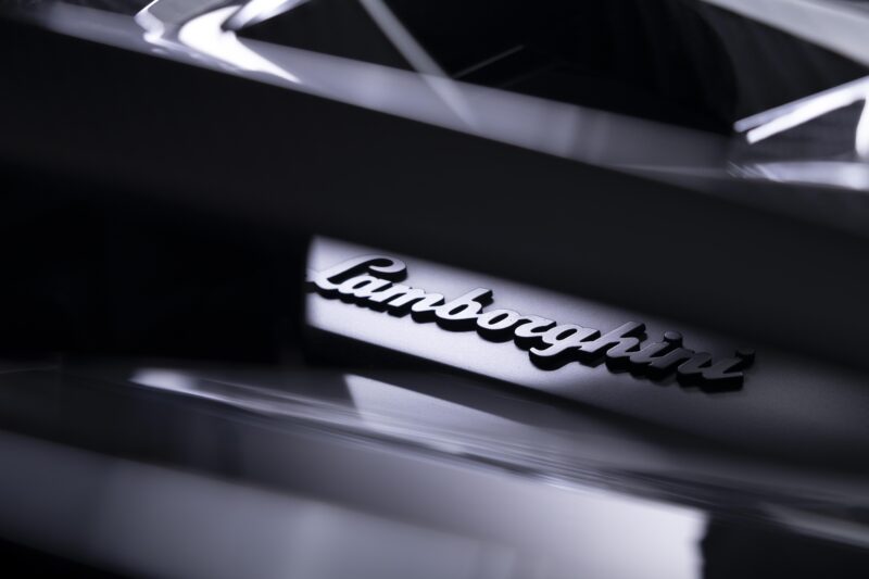 限定15台　最新のFew Offモデル　ランボルギーニ・フェノメノ・ロードスター