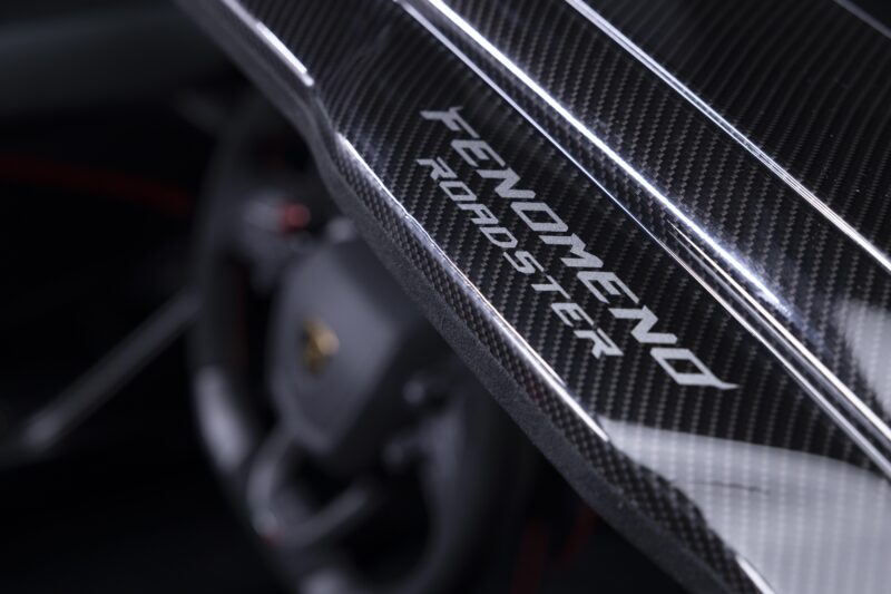限定15台　最新のFew Offモデル　ランボルギーニ・フェノメノ・ロードスター