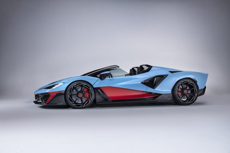 限定15台　最新のFew Offモデル　ランボルギーニ・フェノメノ・ロードスター
