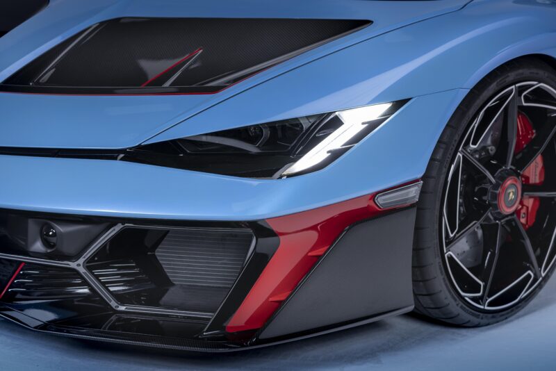 限定15台　最新のFew Offモデル　ランボルギーニ・フェノメノ・ロードスター