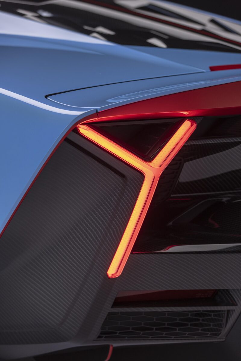 限定15台　最新のFew Offモデル　ランボルギーニ・フェノメノ・ロードスター