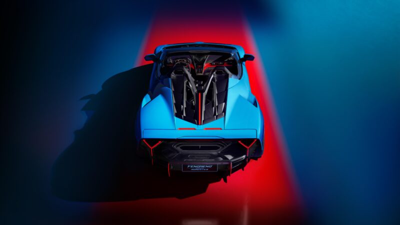 限定15台　最新のFew Offモデル　ランボルギーニ・フェノメノ・ロードスター