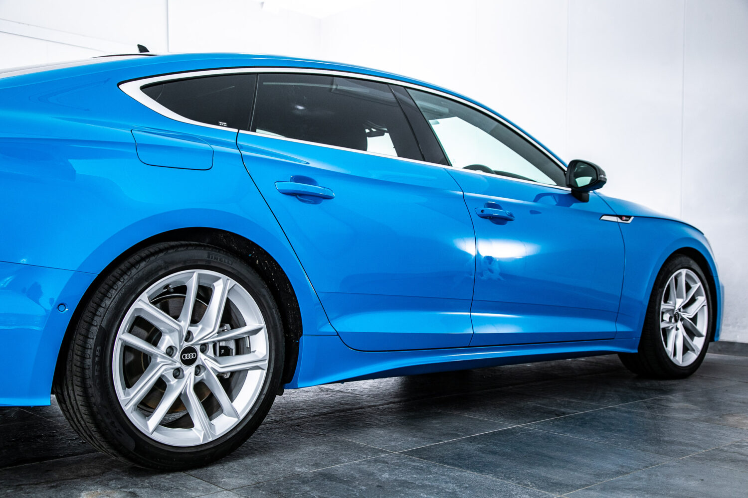 A5 スポーツバック 45TFSI クワトロ Sライン 4WD
