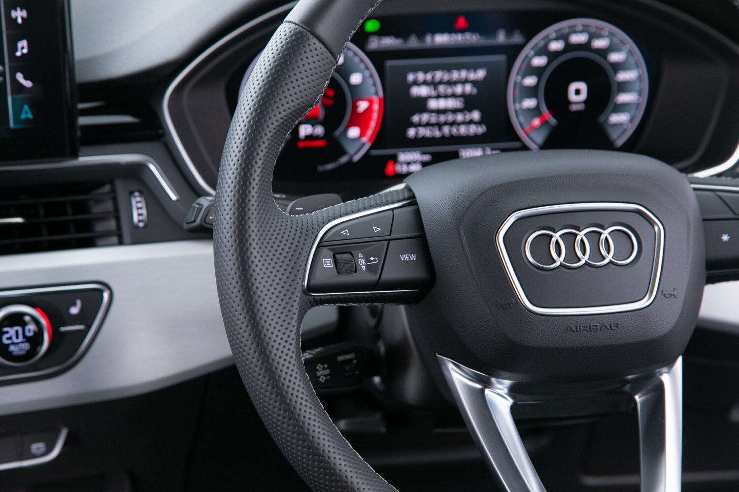 A5 スポーツバック 45TFSI クワトロ Sライン 4WD