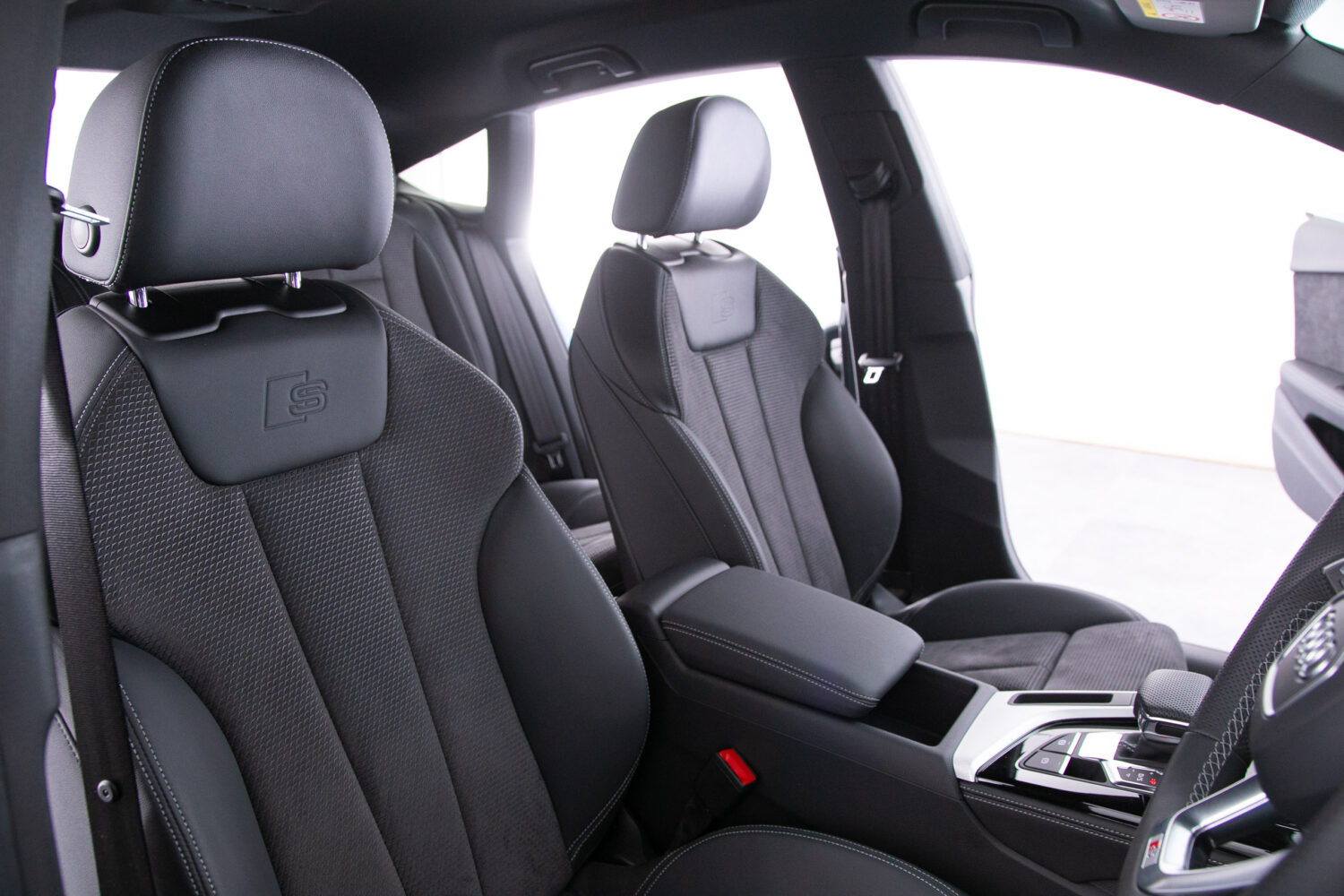 A5 スポーツバック 45TFSI クワトロ Sライン 4WD