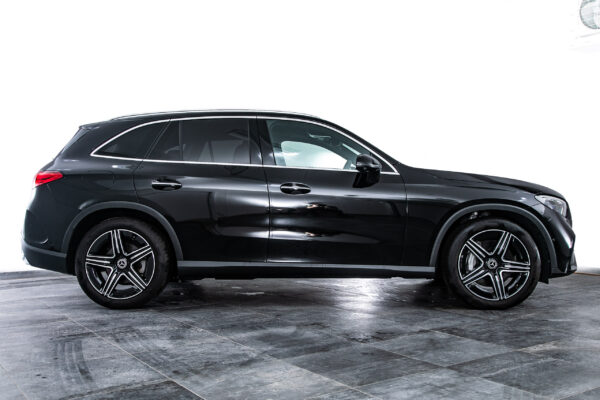 GLC220d 4マチック AMGライン