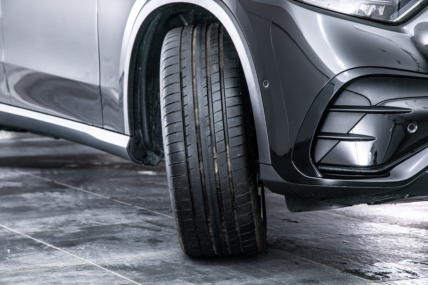 GLC220d 4マチック AMGライン