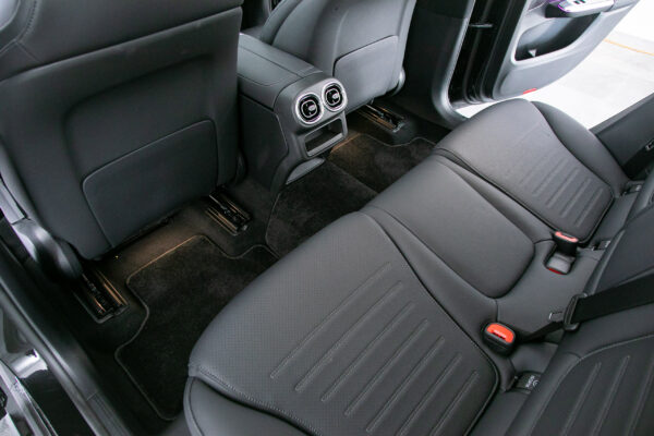 GLC220d 4マチック AMGライン