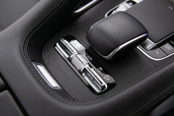 GLEクーペ 400d 4マチック スポーツ 4WD