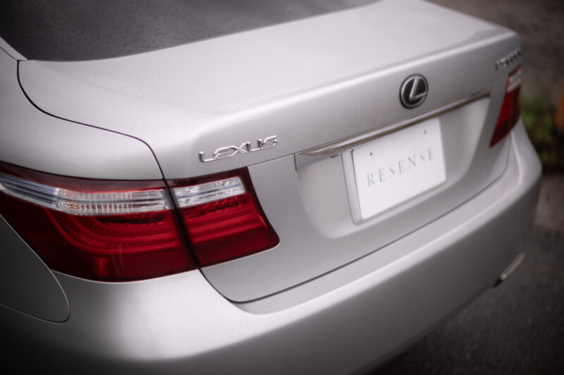 レクサス・LS600h（2008）静かに価値を上げるフラッグシップ