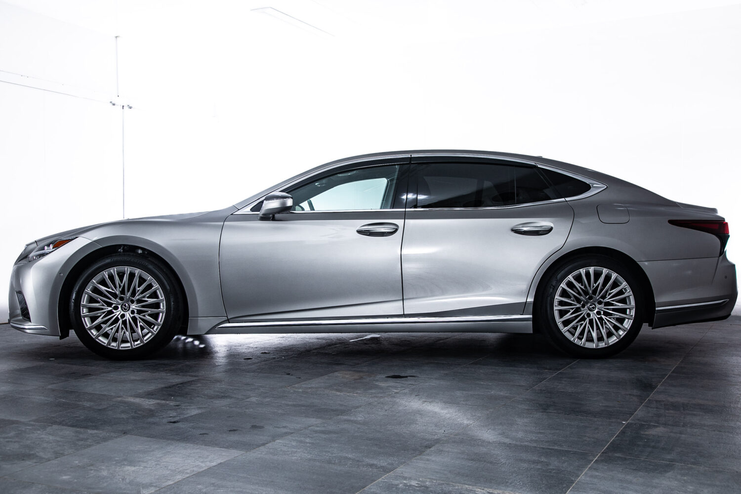 LS 500h Iパッケージ