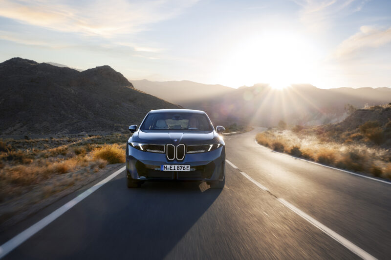 優先商談申し込み開始　BMW iX3　ノイエ・クラッセ第一弾モデル