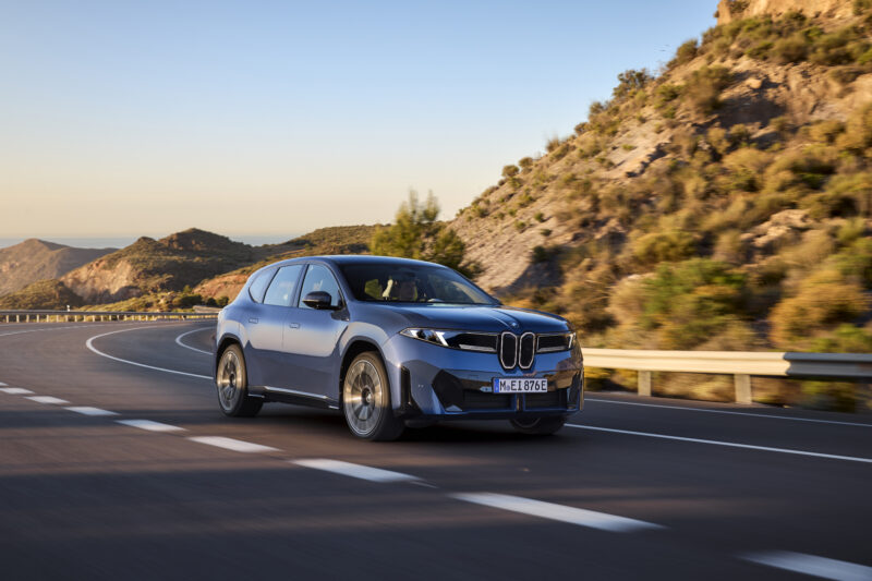 優先商談申し込み開始　BMW iX3　ノイエ・クラッセ第一弾モデル