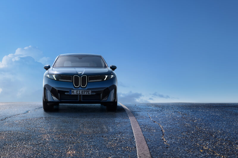 優先商談申し込み開始　BMW iX3　ノイエ・クラッセ第一弾モデル