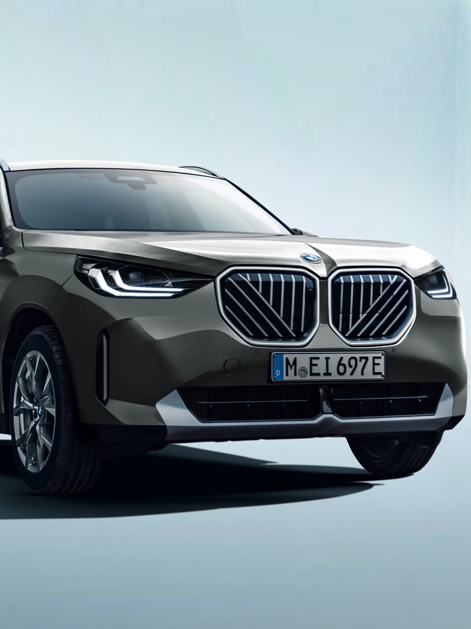 ガソリンとディーゼルにエントリーグレード追加　BMW X3「オリジナル」