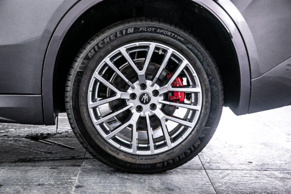 グレカーレ GT 4WD