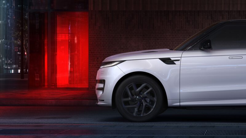 ロンドンエディション第二弾　ランドローバー・レンジローバー/スポーツに登場