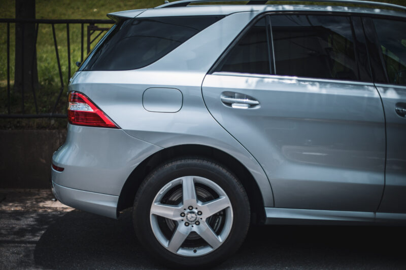 メルセデス・ベンツ・ML350（2013）走行距離2000kmの”伸び代”