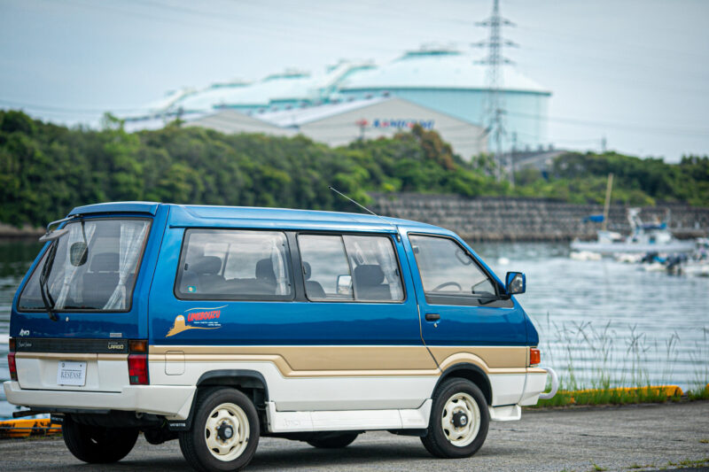 日産・ラルゴ ウミボウズ(1988)陸から海へと誘うウミボウズ