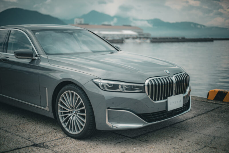 BMW・750i xドライブ ラグジュアリー（2019）ピュアな内燃機関が息づくラグジュアリー