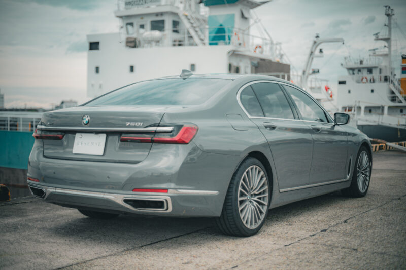 BMW・750i xドライブ ラグジュアリー（2019）ピュアな内燃機関が息づくラグジュアリー