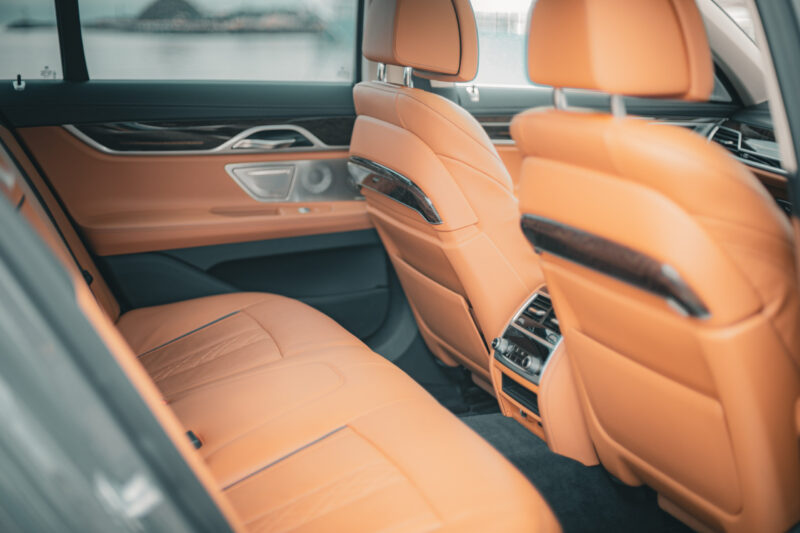 BMW・750i xドライブ ラグジュアリー（2019）ピュアな内燃機関が息づくラグジュアリー