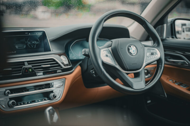 BMW・750i xドライブ ラグジュアリー(2019)ピュアな内燃機関が息づくラグジュアリー