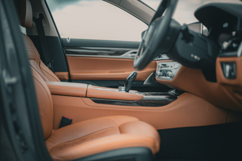 BMW・750i xドライブ ラグジュアリー(2019)ピュアな内燃機関が息づくラグジュアリー