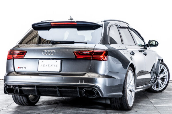 RS6アバント パフォーマンス 4WD