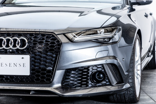 RS6アバント パフォーマンス 4WD