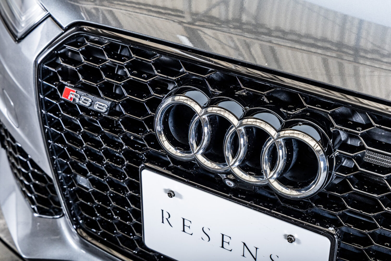 RS6アバント パフォーマンス 4WD