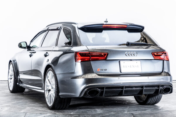 RS6アバント パフォーマンス 4WD