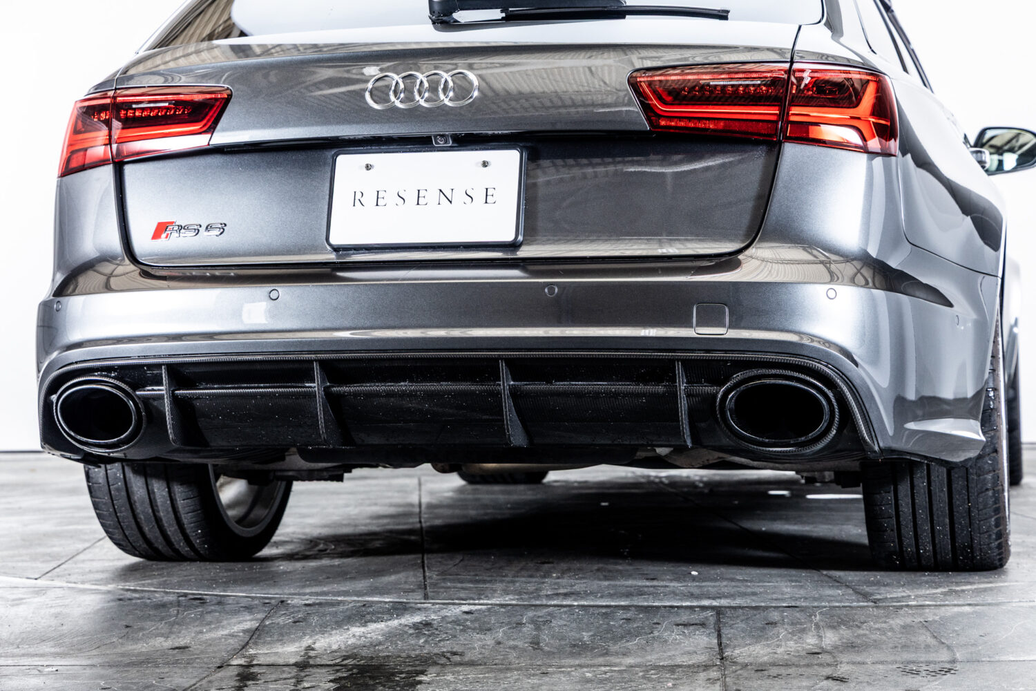 RS6アバント パフォーマンス 4WD
