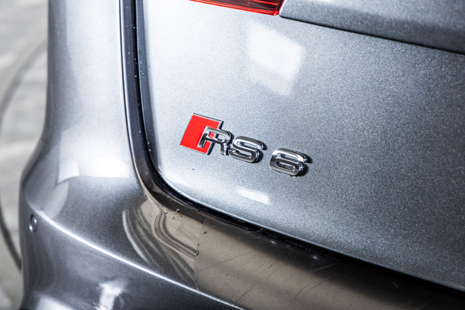 RS6アバント パフォーマンス 4WD